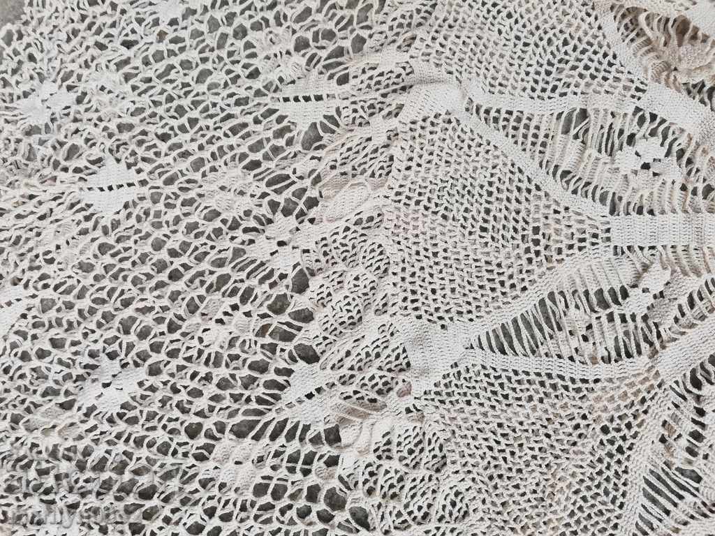 Auction Old crochet round table 163cm mile lace Auction Old crochet round table 163cm mile lace