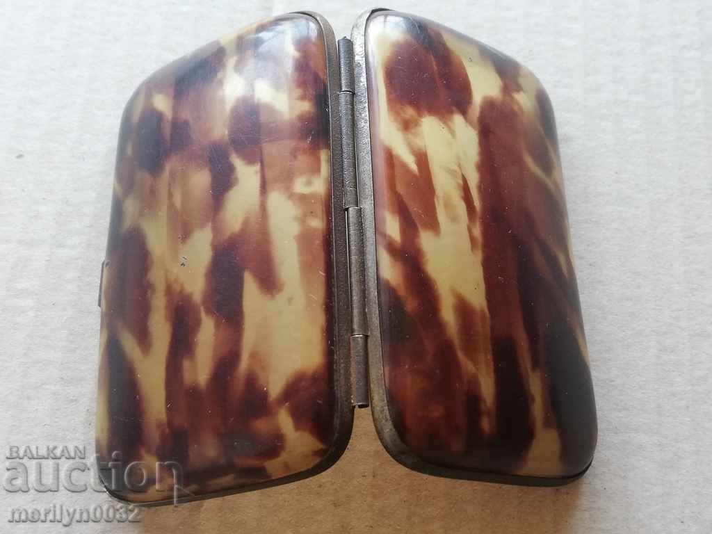 Livrarea Snuffbox cu carapace de broasca testoasa, tigara Livrarea Snuffbox cu carapace de broasca testoasa, tigara