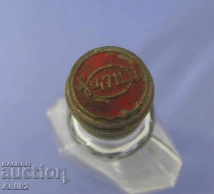 Delivery of The 30 Old Original Perfume Bottles 4771 2 Pieces Delivery of The 30 Old Original Perfume Bottles 4771 2 Pieces