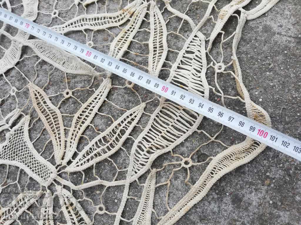 Auction Crochet table 101/101 cm mile lace Auction Crochet table 101/101 cm mile lace