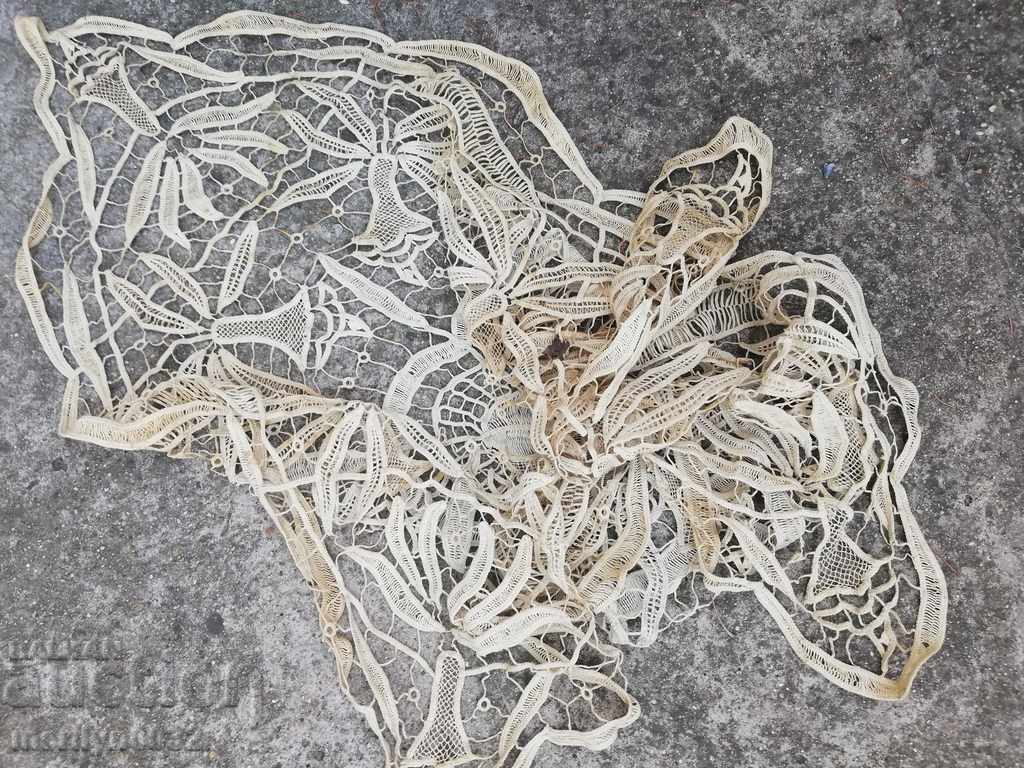 Delivery of Crochet table 101/101 cm mile lace Delivery of Crochet table 101/101 cm mile lace