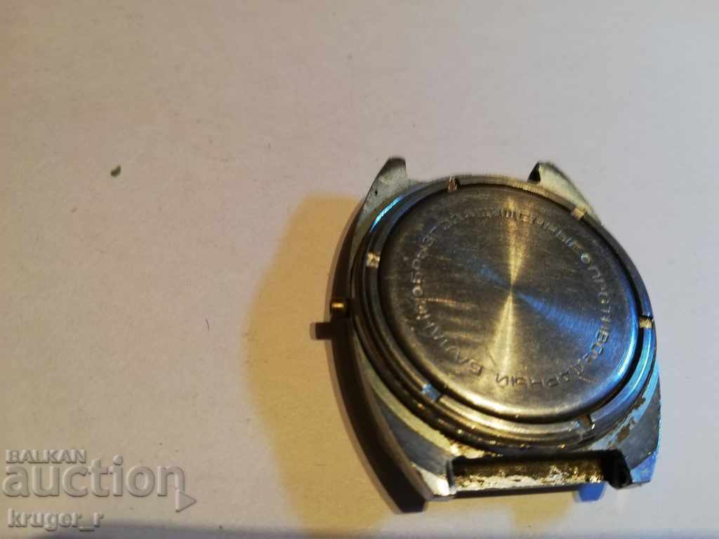 Доставка на Часовник Ракета