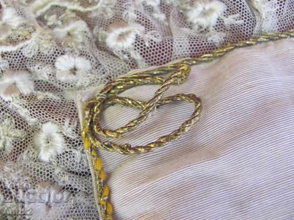 19th century Hand embroidered Quilt, Tablecloth, Tishleifer - 7 19th century Hand embroidered Quilt, Tablecloth, Tishleifer - 7