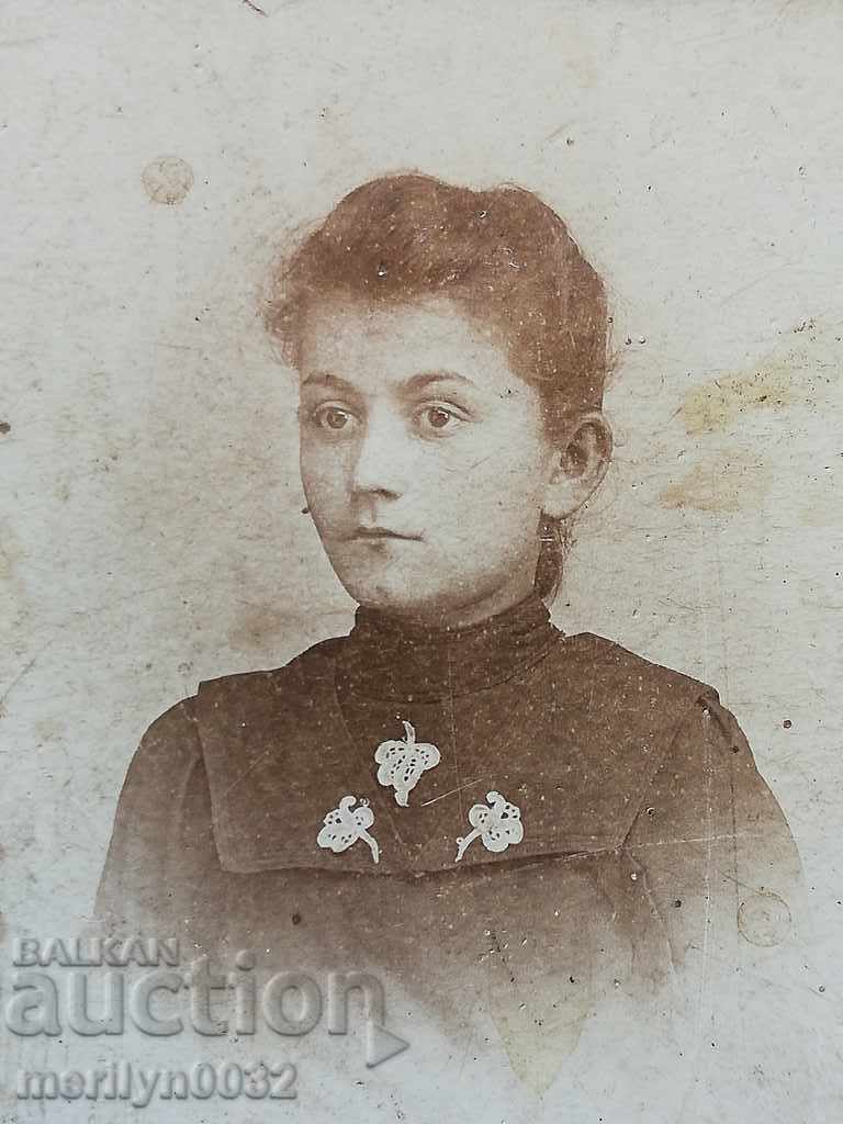 Photo Photo Album Tarnovo Turnovo with price 19.00 BGN | € 9.71 Photo Photo Album Tarnovo Turnovo with price 19.00 BGN | € 9.71