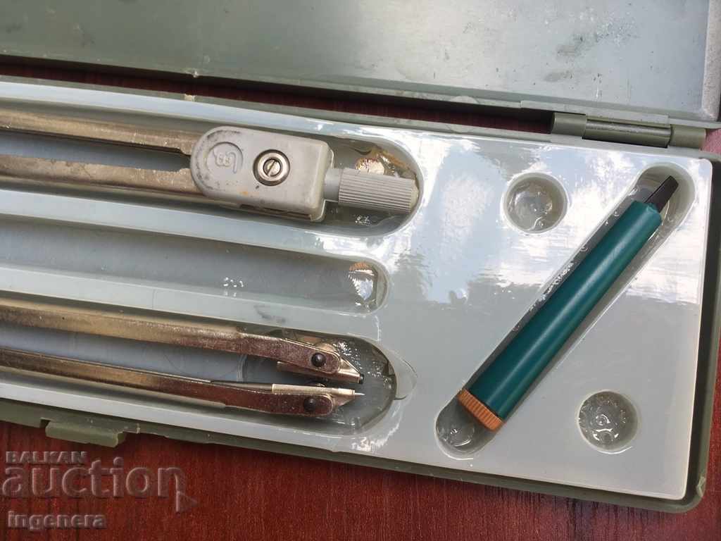 Auction PERSONS Auction PERSONS