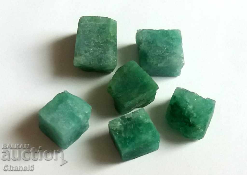 NATURAL EMERALDS CUBES, RECTANGULARS - 9.90 carats(303) with price 29.90 BGN | € 15.29 NATURAL EMERALDS CUBES, RECTANGULARS - 9.90 carats(303) with price 29.90 BGN | € 15.29