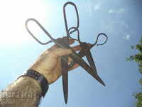 PAIR OF OLD HAND FORGED REVIVAL SCISSORS