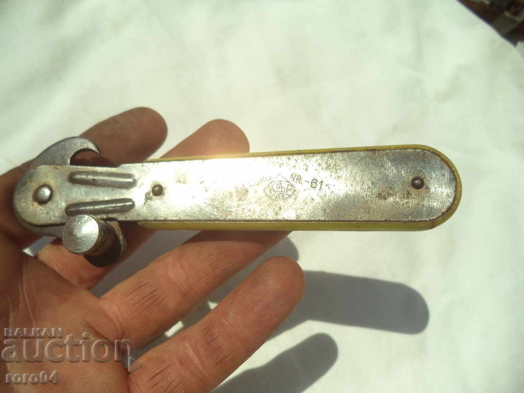 OLD CANNER OPENER - RECORD NR. 61 WEB - ACTING with price 14.14 BGN | € 7.23 OLD CANNER OPENER - RECORD NR. 61 WEB - ACTING with price 14.14 BGN | € 7.23