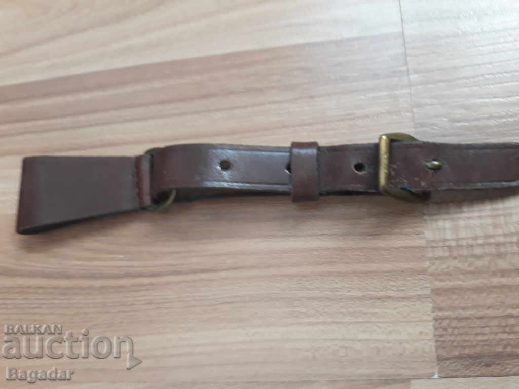 Delivery of Leather carrier strap Delivery of Leather carrier strap