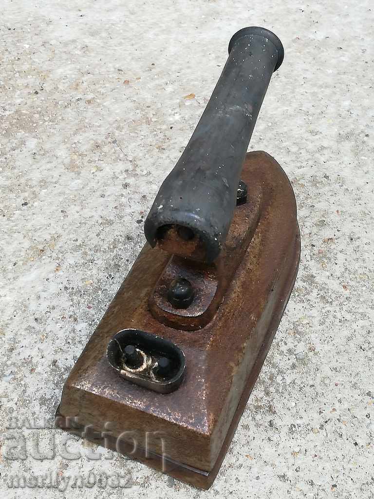 Old Bulgarian Electric Stalin Iron in the late 40's - 6 Old Bulgarian Electric Stalin Iron in the late 40's - 6