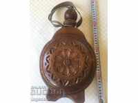 BUCLUȘĂ SCULPTURĂ ÎN LEMN FUNCȚIONALĂ