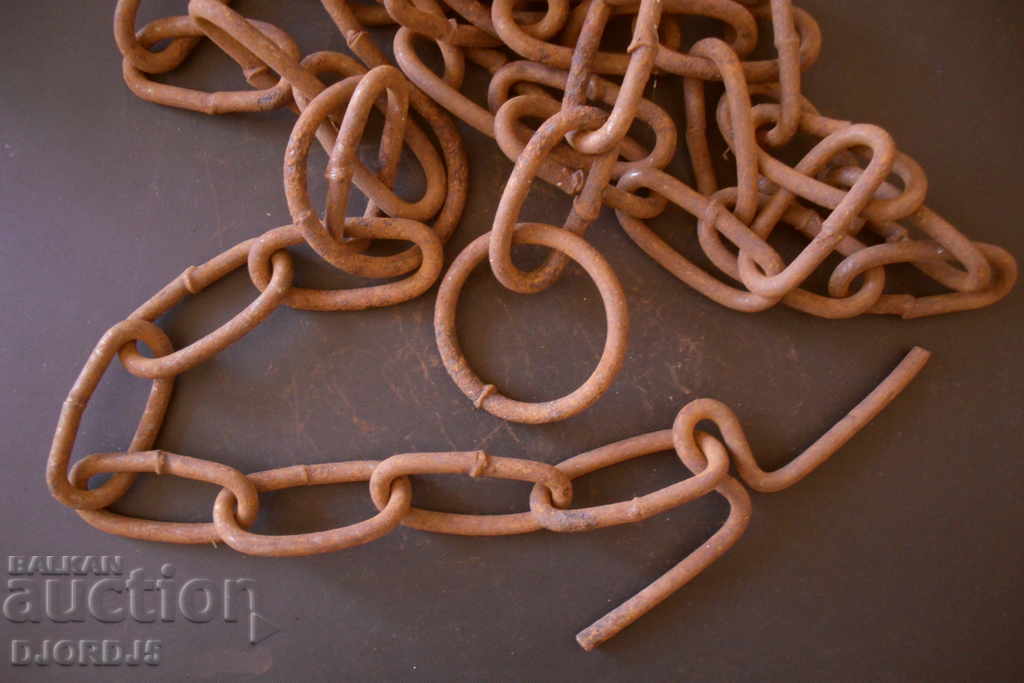 Old chain, chain, 1.60 m with price 4.00 BGN | € 2.05