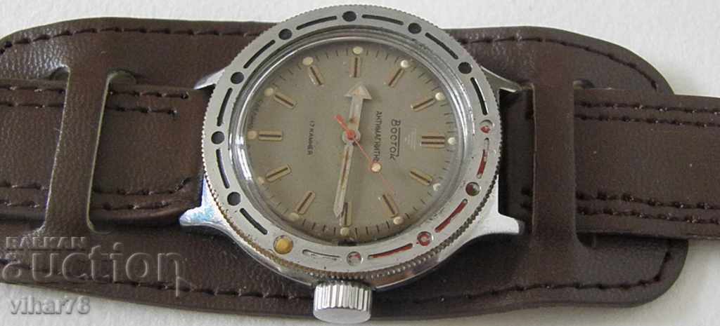 MEN'S EASTER COMMANDER CLOCK with price 84.99 BGN | € 43.45 MEN'S EASTER COMMANDER CLOCK with price 84.99 BGN | € 43.45