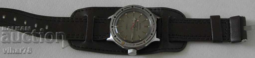 Auction MEN'S EASTER COMMANDER CLOCK Auction MEN'S EASTER COMMANDER CLOCK