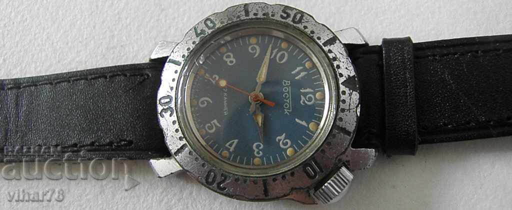 Auction  THE LARGEST MODEL MEN'S WATCH-EASTER COMMANDER