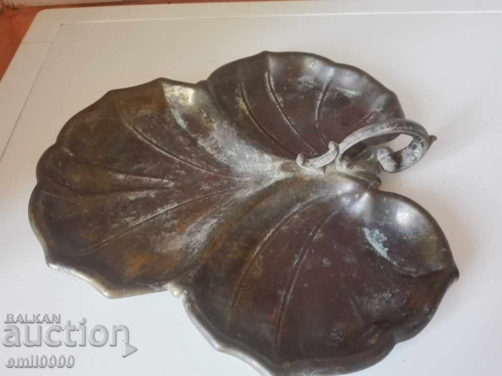 Παλιό μπρούτζινο δίσκος Παλιό μπρούτζινο δίσκος