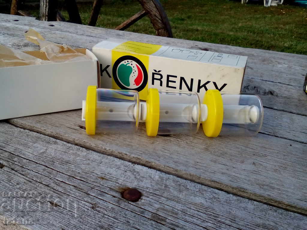 Auction Old spice containers Auction Old spice containers