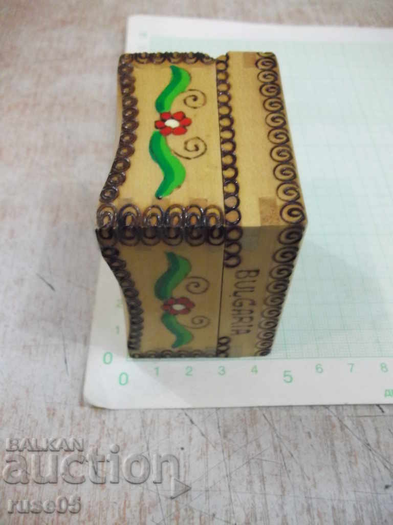 Box made of pyrographic wood made of honey - 6 Box made of pyrographic wood made of honey - 6