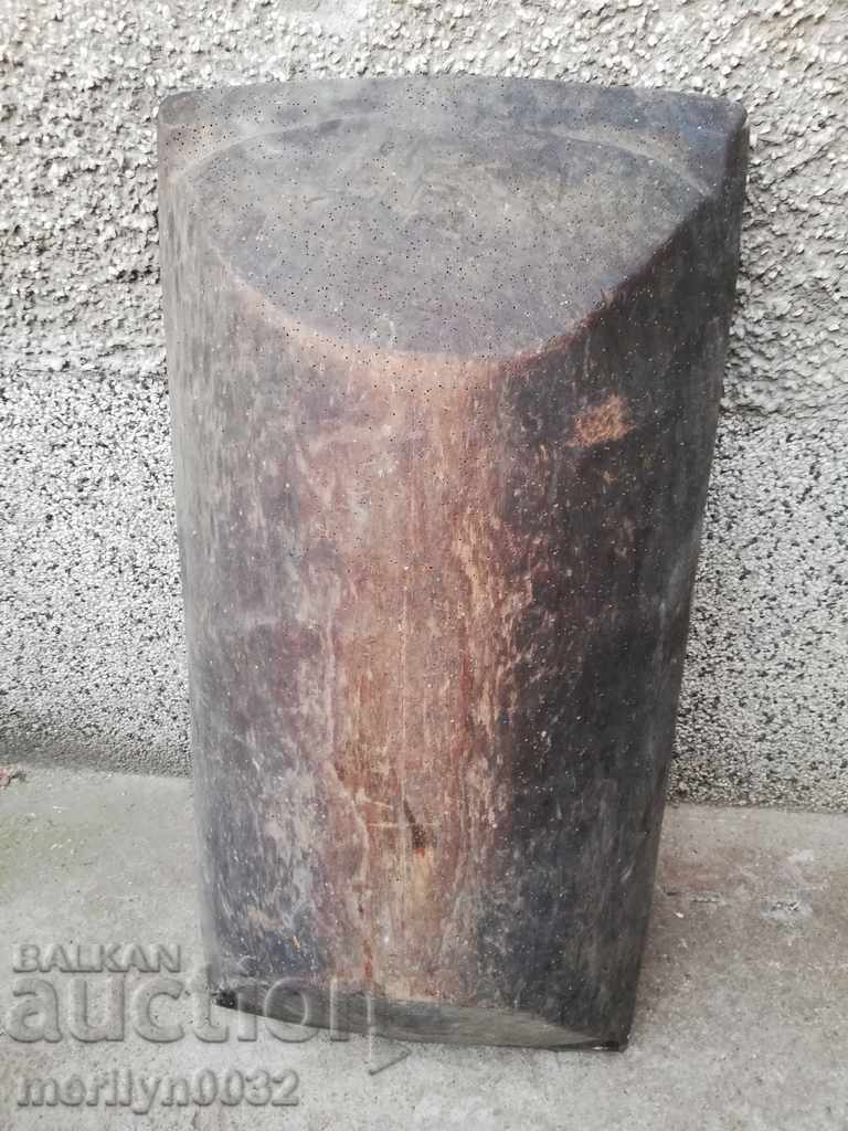 Auction Old wooden bed, wooden, night, basin, chimney Auction Old wooden bed, wooden, night, basin, chimney