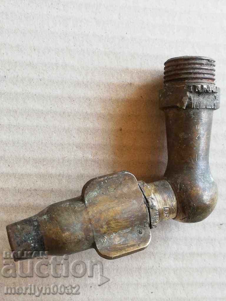 Delivery of Antique bronze german tap tap cinch tap Delivery of Antique bronze german tap tap cinch tap