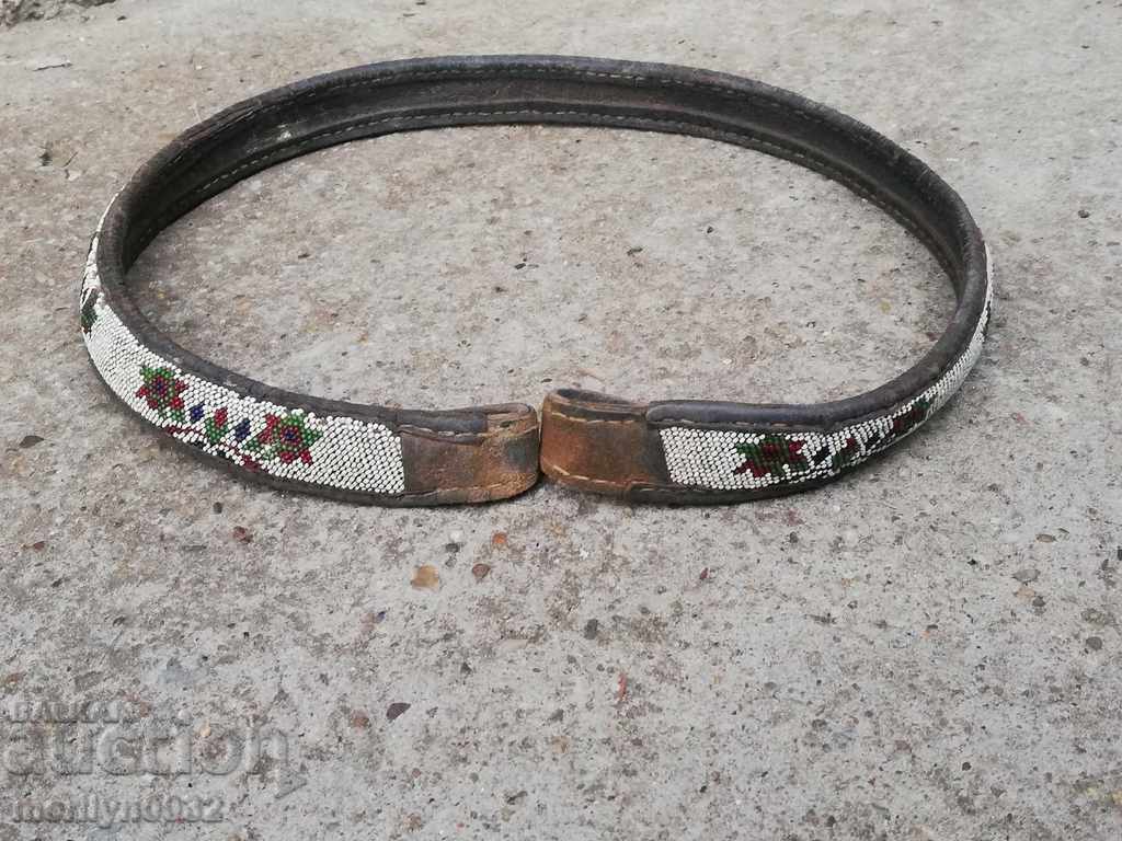 Curea veche din piele tesuta manual pentru costum albastru din margele pafti - 7 Curea veche din piele tesuta manual pentru costum albastru din margele pafti - 7