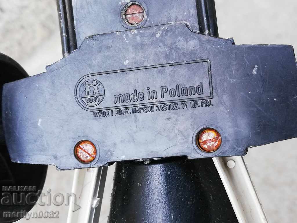 Delivery of Toy toy racing car, stroller Delivery of Toy toy racing car, stroller