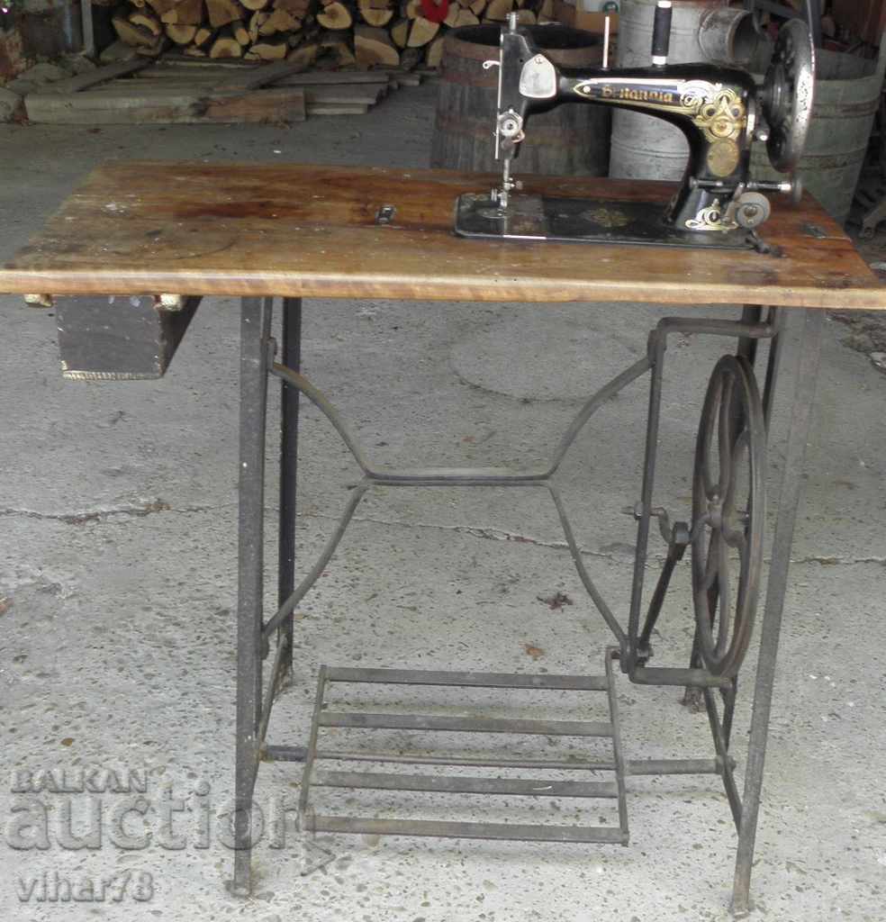 MAȘINA DE CUUT PICIOARE BRITANIA - 6