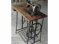 КРАЧНА ШЕВНА МАШИНА BRITANIA