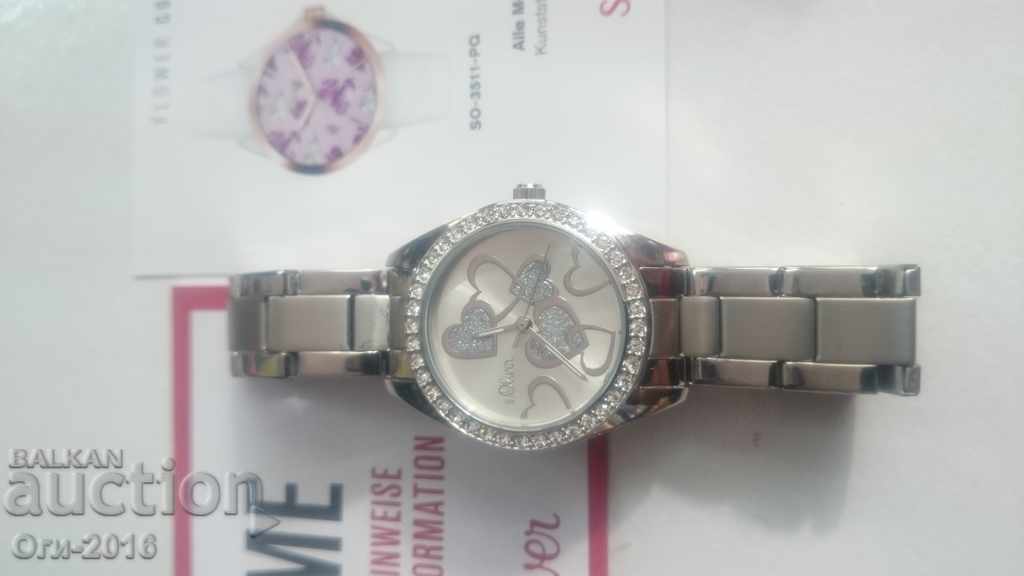 Delivery of Clock s.Oliver Delivery of Clock s.Oliver