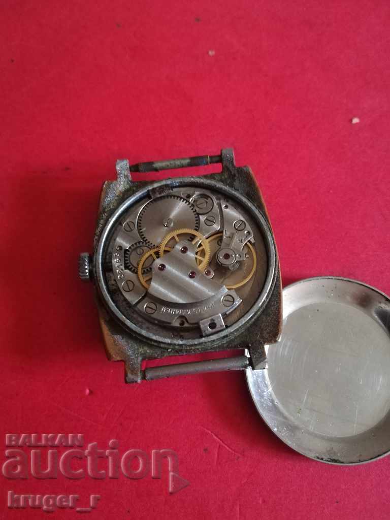 Auction Clock WINTER Auction Clock WINTER