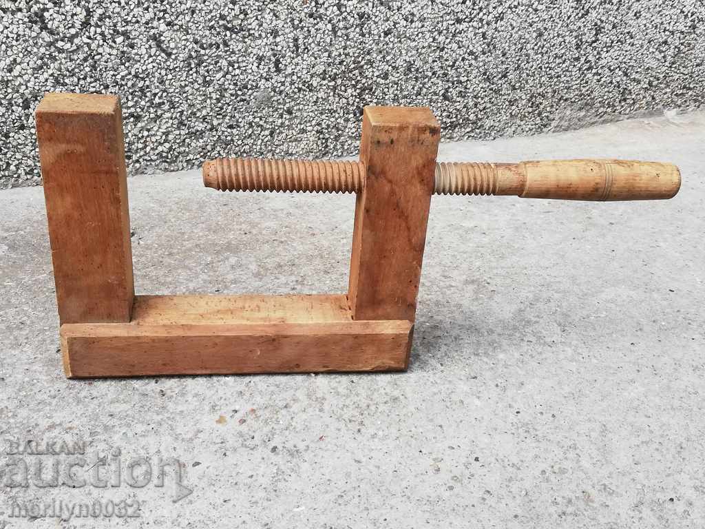 An old carpentry, vise, wooden with price 33.00 BGN | € 16.87 An old carpentry, vise, wooden with price 33.00 BGN | € 16.87