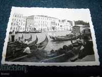 Six old photographs from Venice made in 1937.