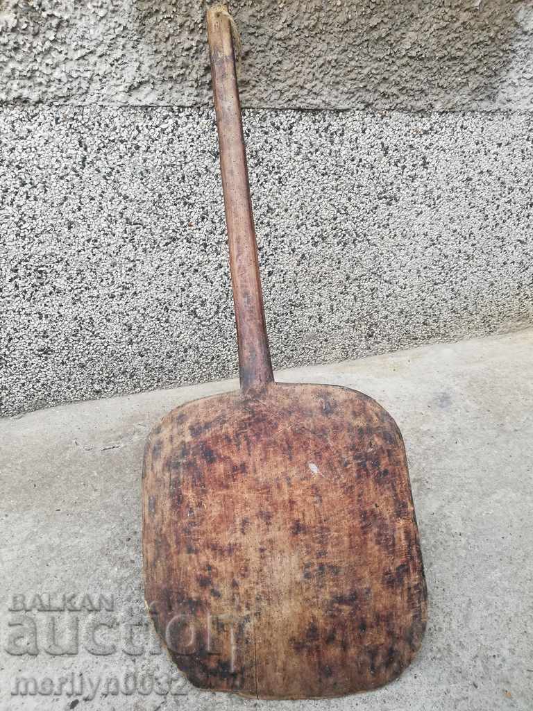 Ξύλινο φτυάρι για ψήσιμο ψωμιού με τιμή € 32.99 | 64.52 BGN