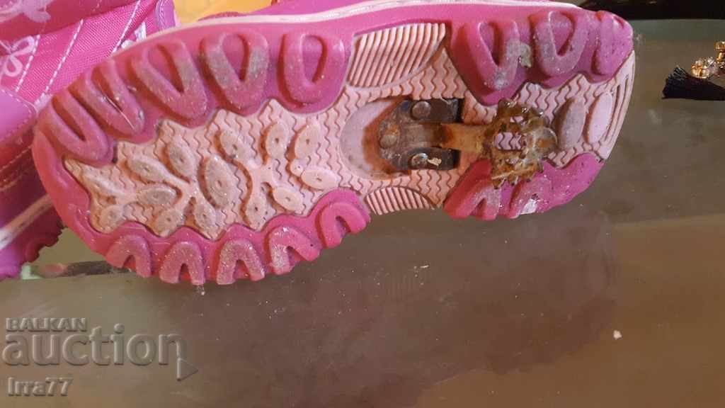 Auction baby boots number 32-33 Auction baby boots number 32-33