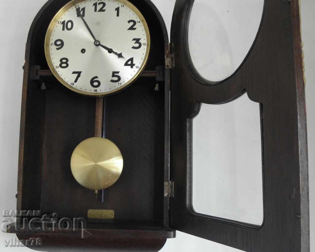 Delivery of WALL CLOCK - UNGHANS