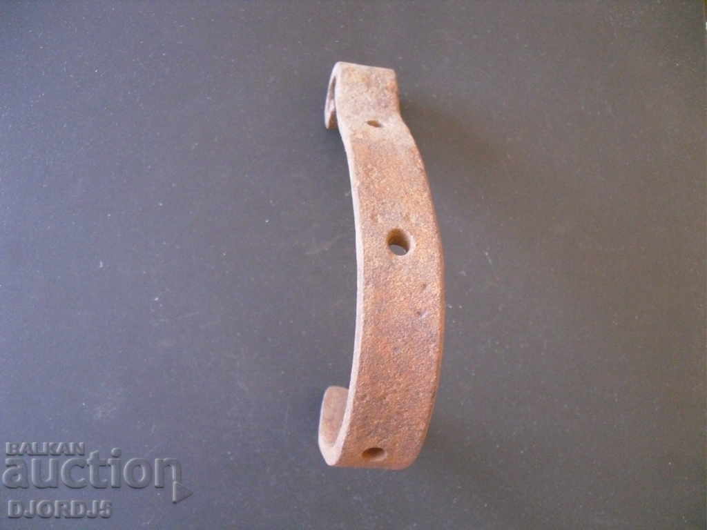 An old forged hook, a crown with price 3.00 BGN | € 1.53 An old forged hook, a crown with price 3.00 BGN | € 1.53