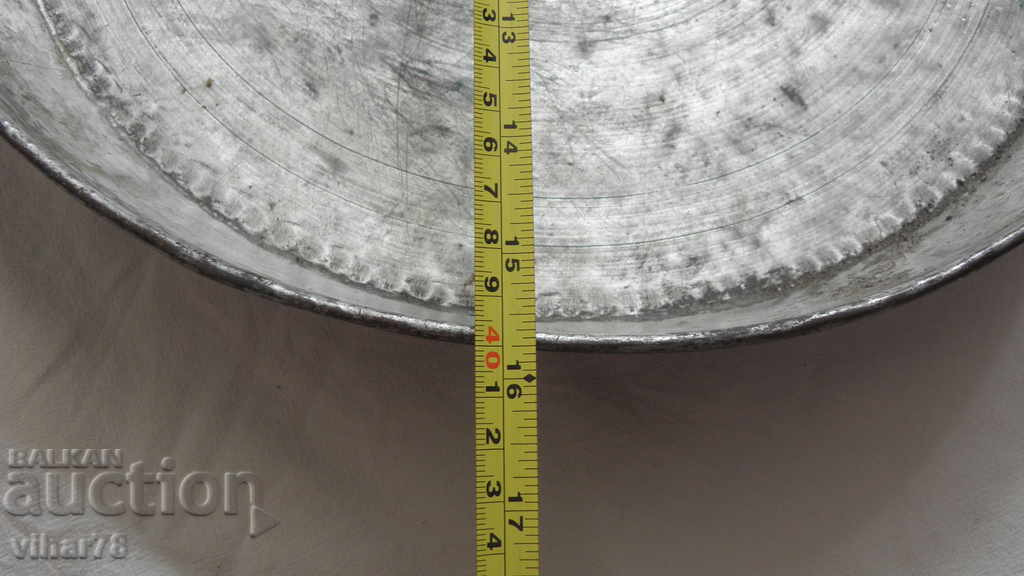 Delivery of Old copper tray Delivery of Old copper tray