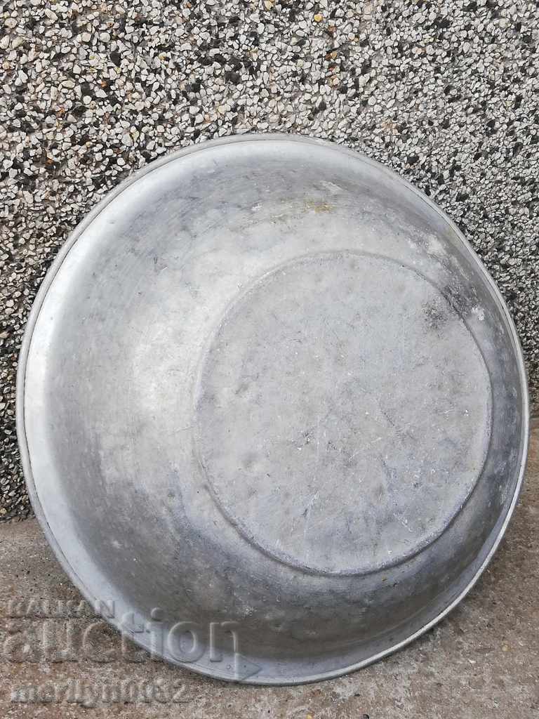 Auction Aluminum basin household kettle bucket bowl Auction Aluminum basin household kettle bucket bowl