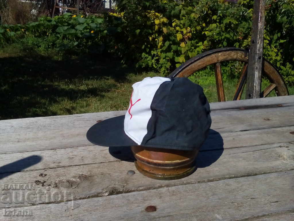 Παλιά καπέλο Puma, Puma με τιμή 10.00 BGN | € 5.11 Παλιά καπέλο Puma, Puma με τιμή 10.00 BGN | € 5.11