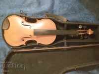 Violin very old - old label Antonuius ... Cremonen Andre