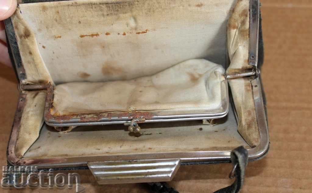 Delivery of 1930s LEATHER WOMEN'S BAG BAG CITY COCOON KINGDOM Delivery of 1930s LEATHER WOMEN'S BAG BAG CITY COCOON KINGDOM