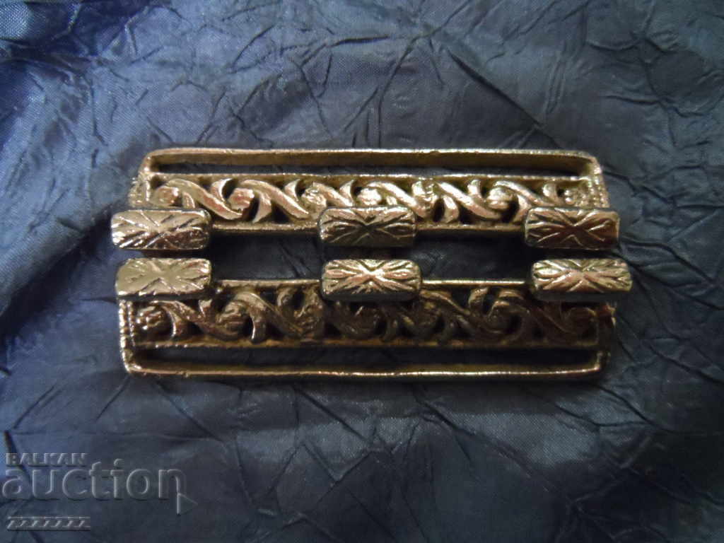 Auction  old buckle