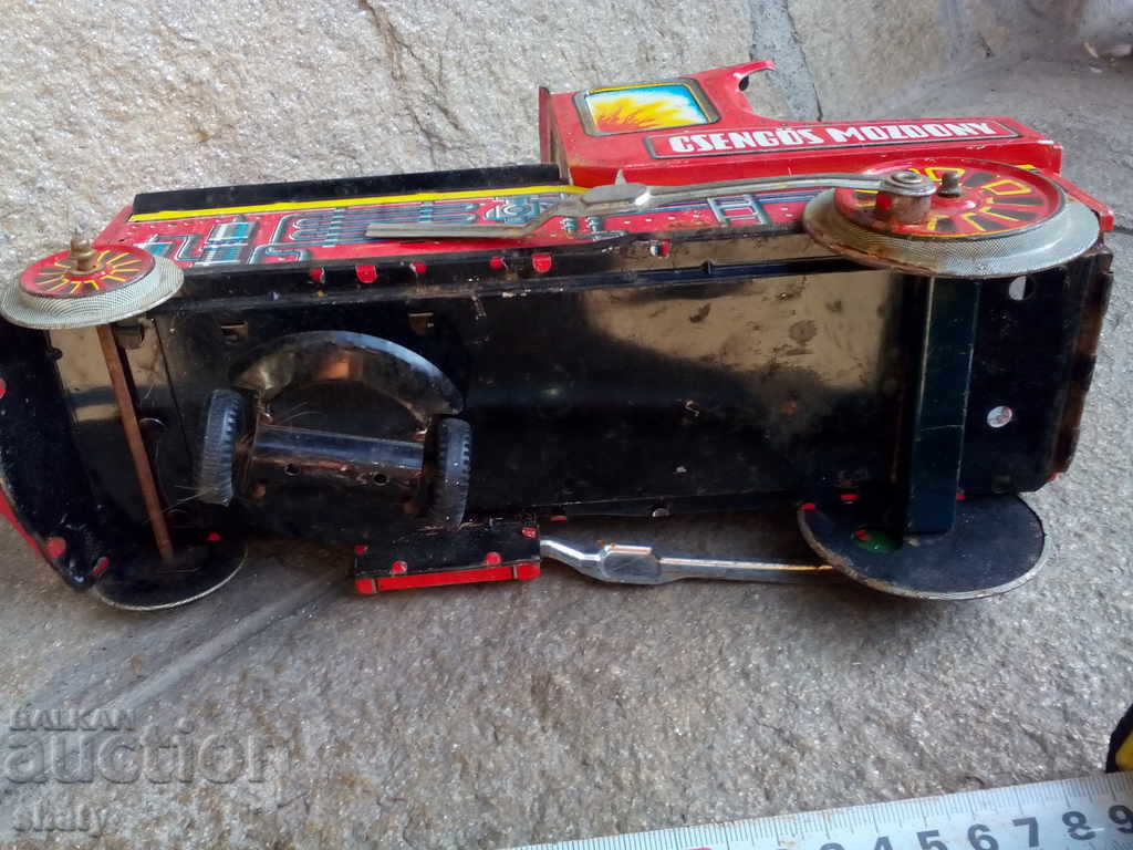 Large Metal Plate. Locomotive. - 7 Large Metal Plate. Locomotive. - 7