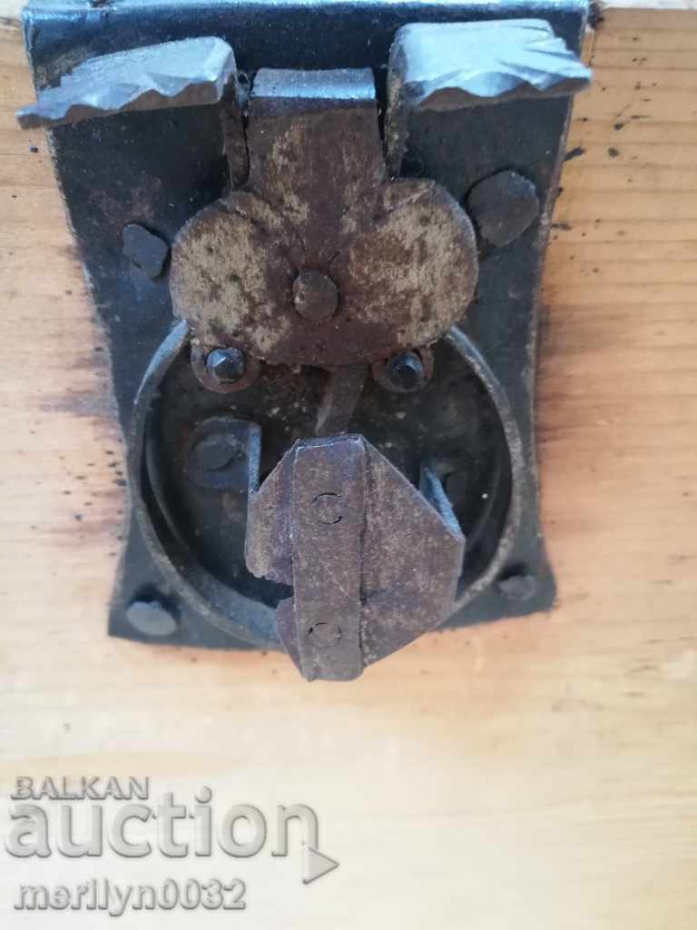 Painted Renaissance chest, wrought iron lock, chest for a dresser - 5 Painted Renaissance chest, wrought iron lock, chest for a dresser - 5