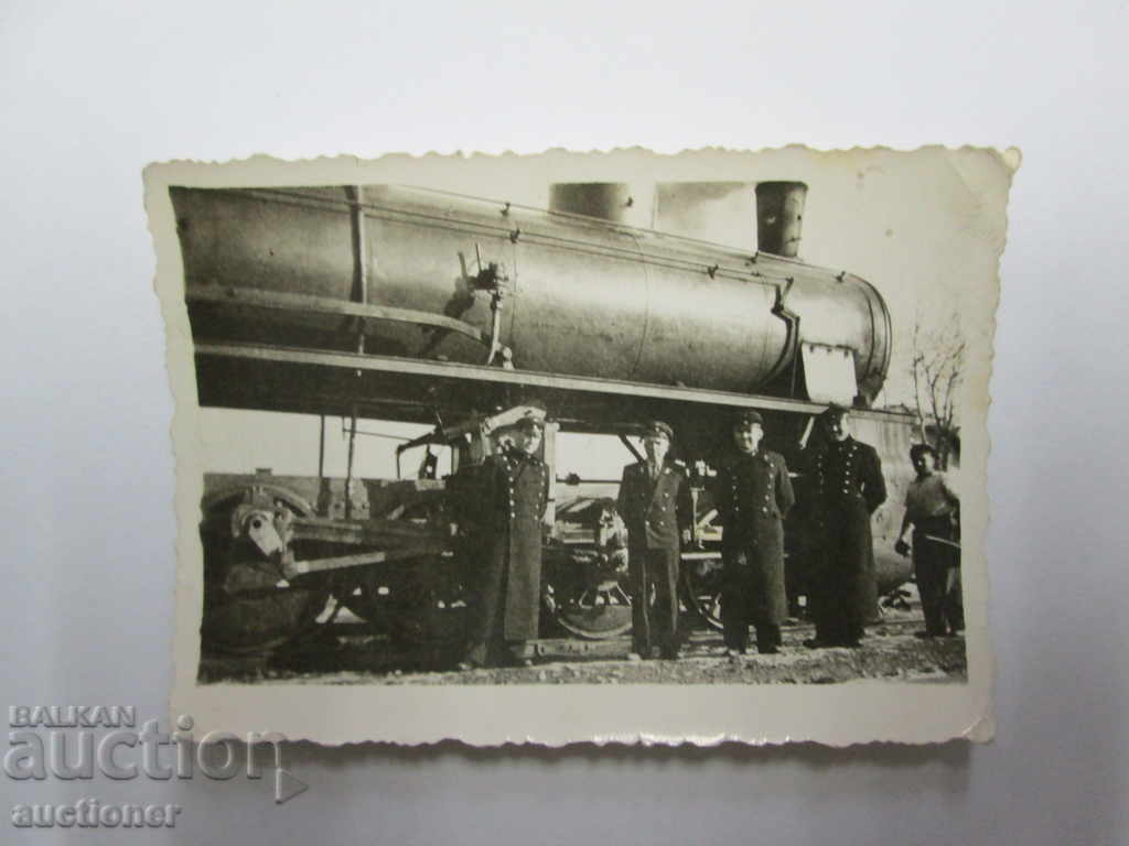 OLD PHOTOS TRAIN OF THE MILITARY with price 10.00 BGN | € 5.11 OLD PHOTOS TRAIN OF THE MILITARY with price 10.00 BGN | € 5.11