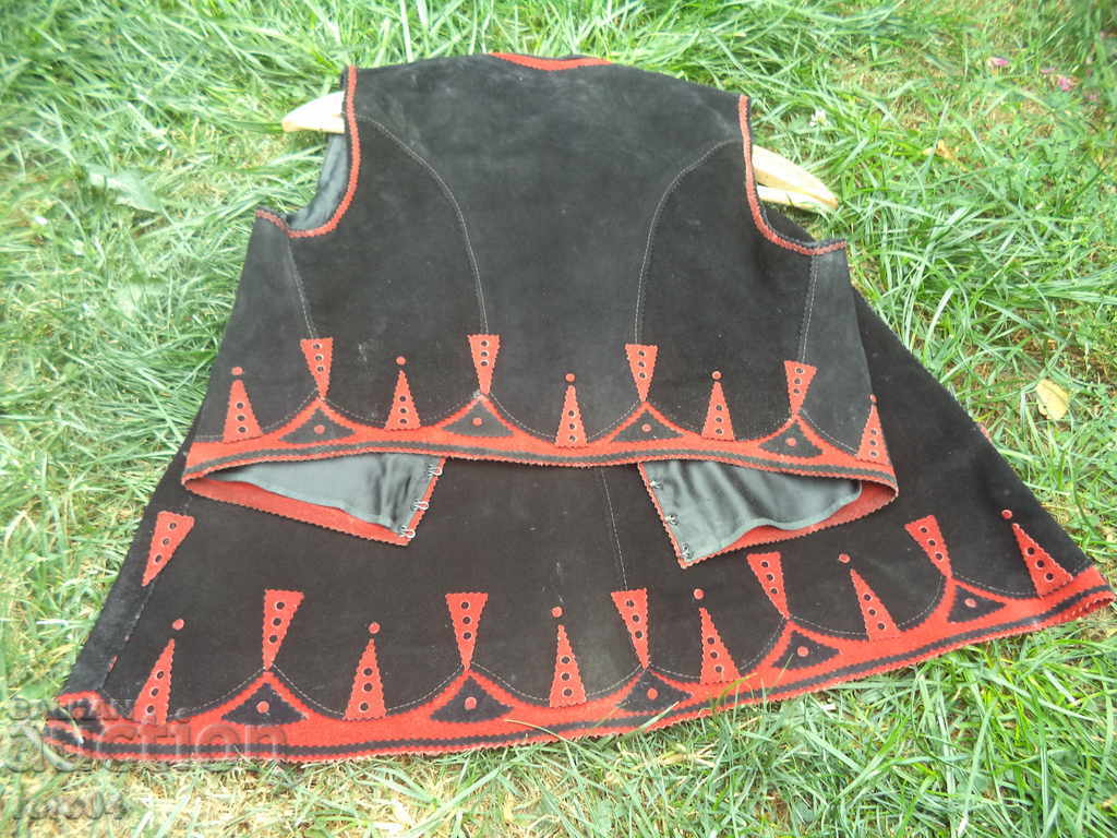 LEATHER DRESS IN TWO PARTS - 6 LEATHER DRESS IN TWO PARTS - 6