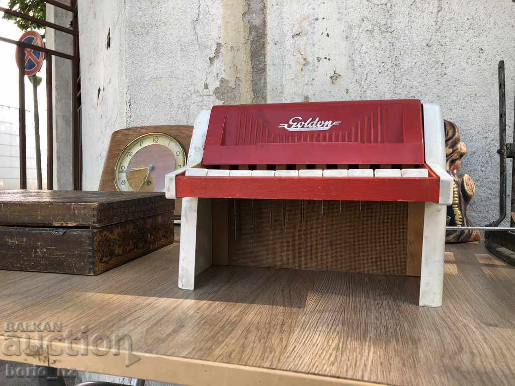 10036. OLD GERMAN CHILDREN'S PIANO GDR with price 15.00 BGN | € 7.67