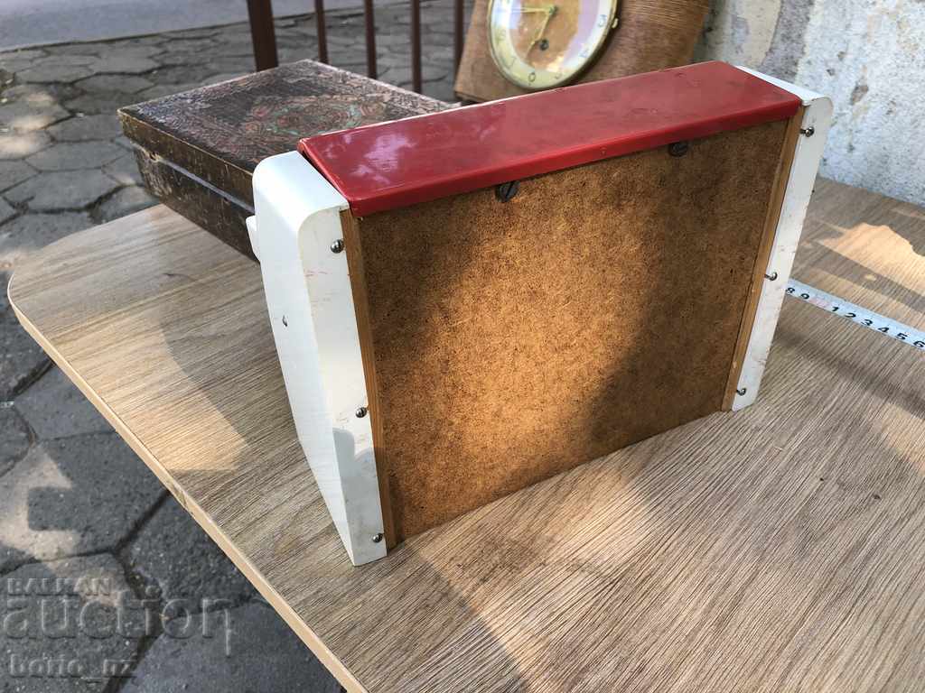 10036. OLD GERMAN CHILDREN'S PIANO GDR - 5