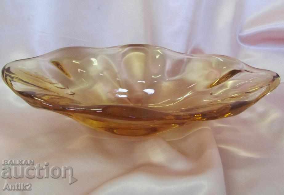 Cupa de cristal din sticlă veche masivă, fructe