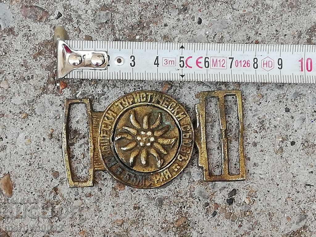 Delivery of Bronze Current YouthTourismUnion Kingdom B-I buckle Delivery of Bronze Current YouthTourismUnion Kingdom B-I buckle